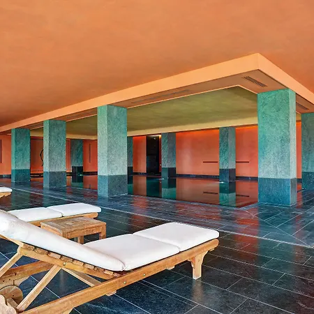 Otel Grand Majestic 4*