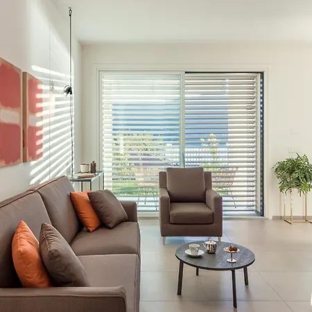 ホテル グランド マジェスティック 4*