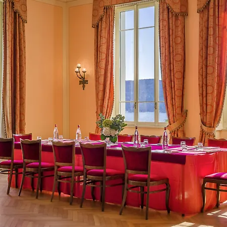 Hotel Grand Majestic 4*