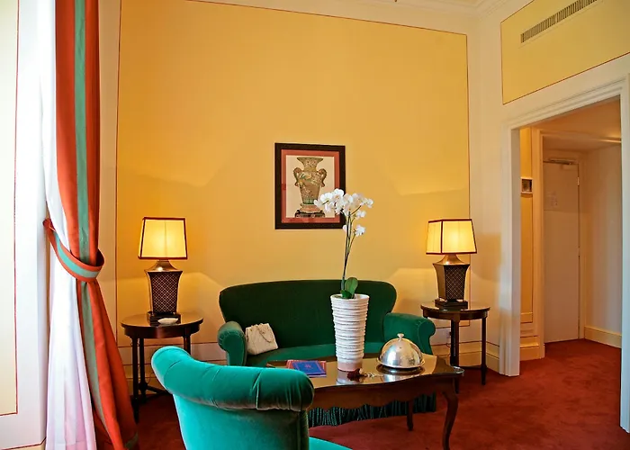 Hotel Grand Majestic